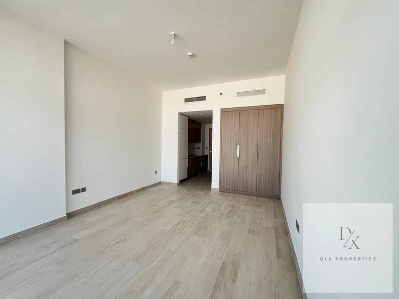 Pool View | Multiple Units | Exclusive - Image 7