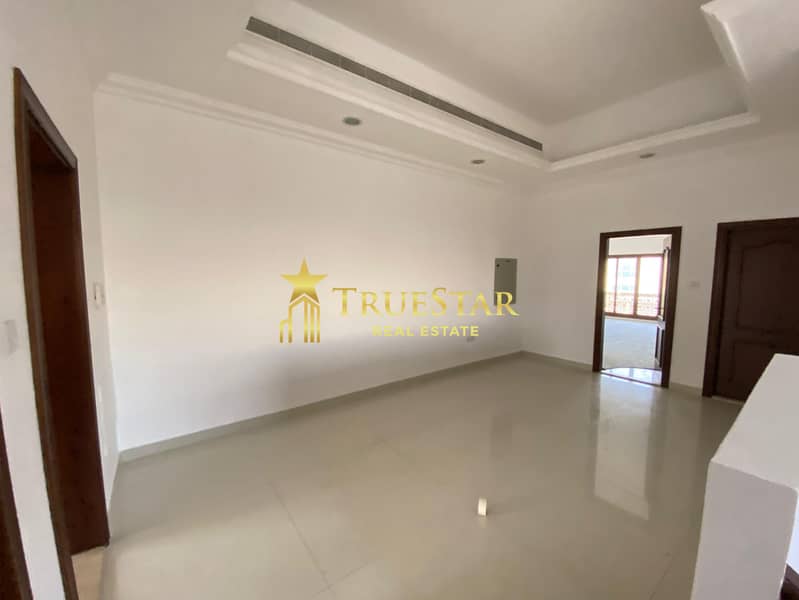 PRESTIGIOUS 5BR MAIDS PRIVATE GARDEN INDEPENDENT VILLA