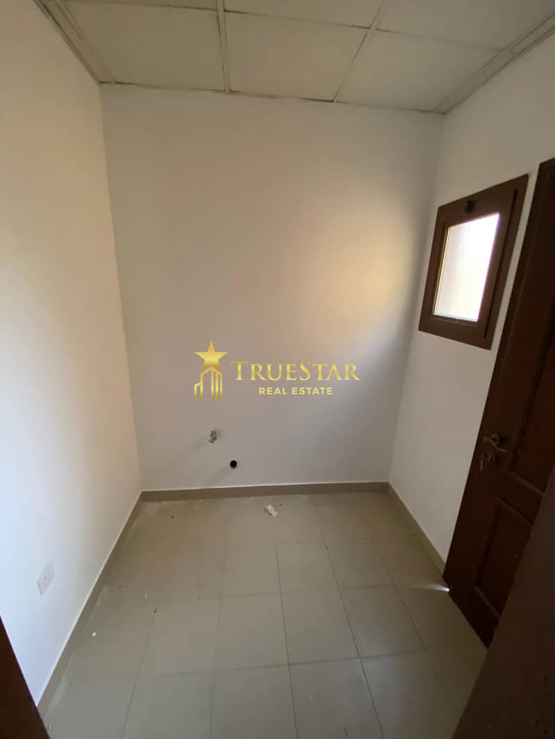 PRESTIGIOUS 5BR MAIDS PRIVATE GARDEN INDEPENDENT VILLA - Image 11