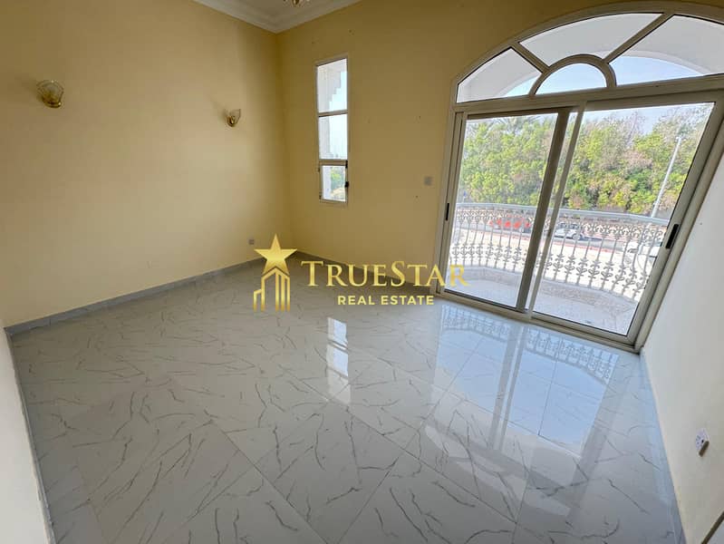 BRIGHT COMPOUND VILLA 4BR MAIDS PRIVATE GARDEN SHARED POOL PADEL COURT - Image 10