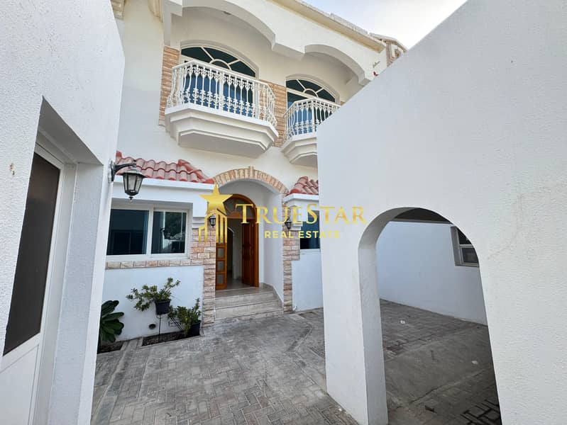 BRIGHT COMPOUND VILLA 4BR MAIDS PRIVATE GARDEN SHARED POOL PADEL COURT - Image 18