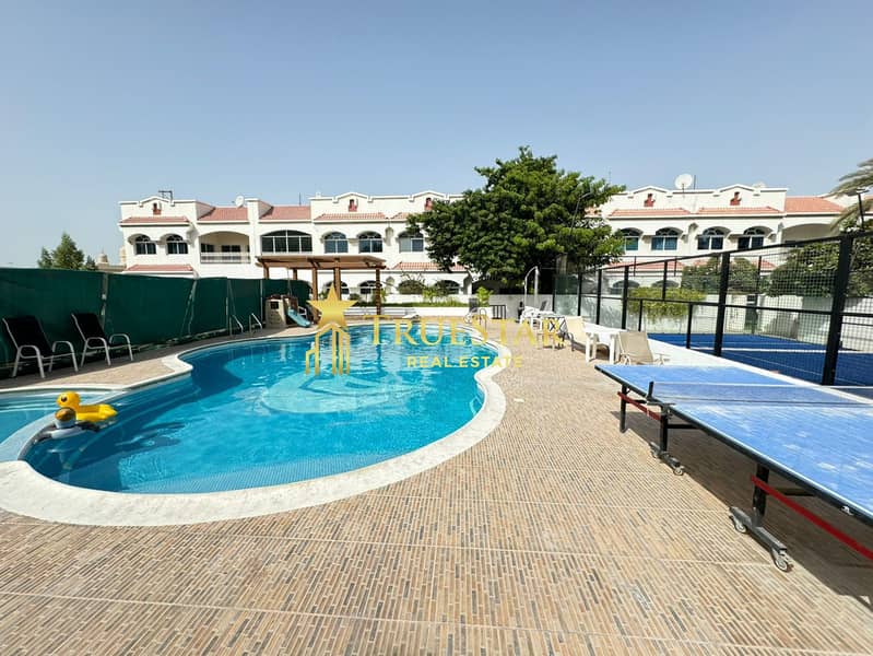 BRIGHT COMPOUND VILLA 4BR MAIDS PRIVATE GARDEN SHARED POOL PADEL COURT - Image 21