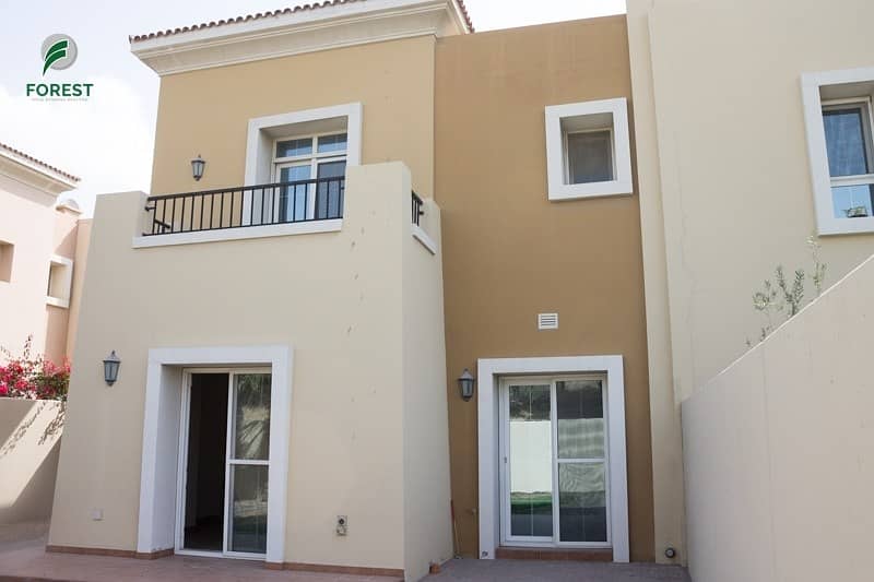 Spacious 3 BR Villa with Park View Unfurnished