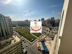 ثلاث غرفة وصالة اطلالة مفتوحة ومساحات واسعة تشطيب كامل