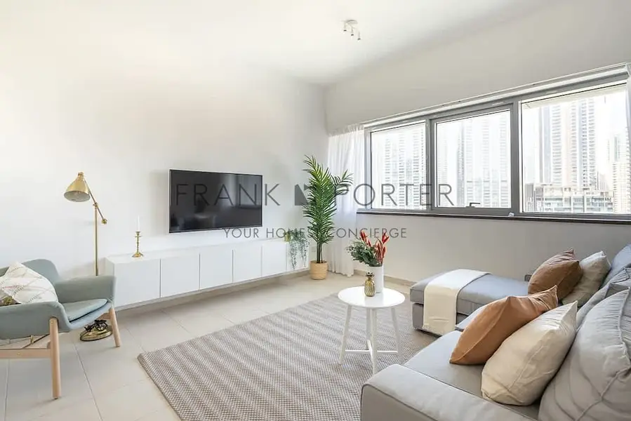 Modern 2BR in Business Bay w/ Burj Khalifa Views | Ideal for Mid - Term, Monthly & Weekely Stays | All Bills Inclusive