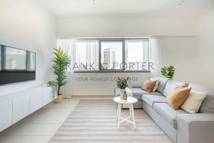 Modern 2BR in Business Bay w/ Burj Khalifa Views | Ideal for Mid - Term, Monthly & Weekely Stays | All Bills Inclusive