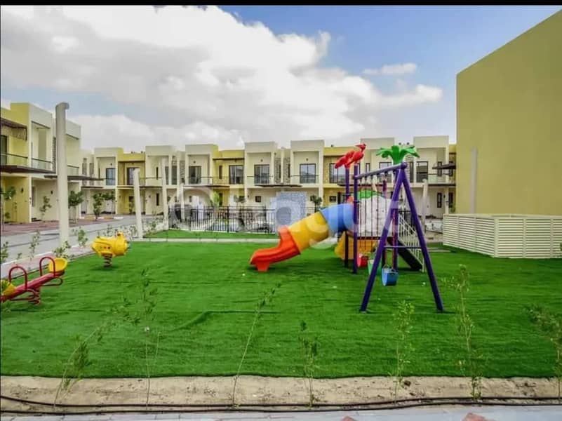 العلامة التجارية الجديدة تاون هاوس بغرفتي نوم في صحارى ميدوز 2 ، مدينة دبي الصناعية. 50000 / سنويًا! العلامة التجارية الجديدة تاون هاوس بغرفتي نوم في صحارى ميدوز 2 ، مدينة دبي الصناعية. 50000 / سنويًا!