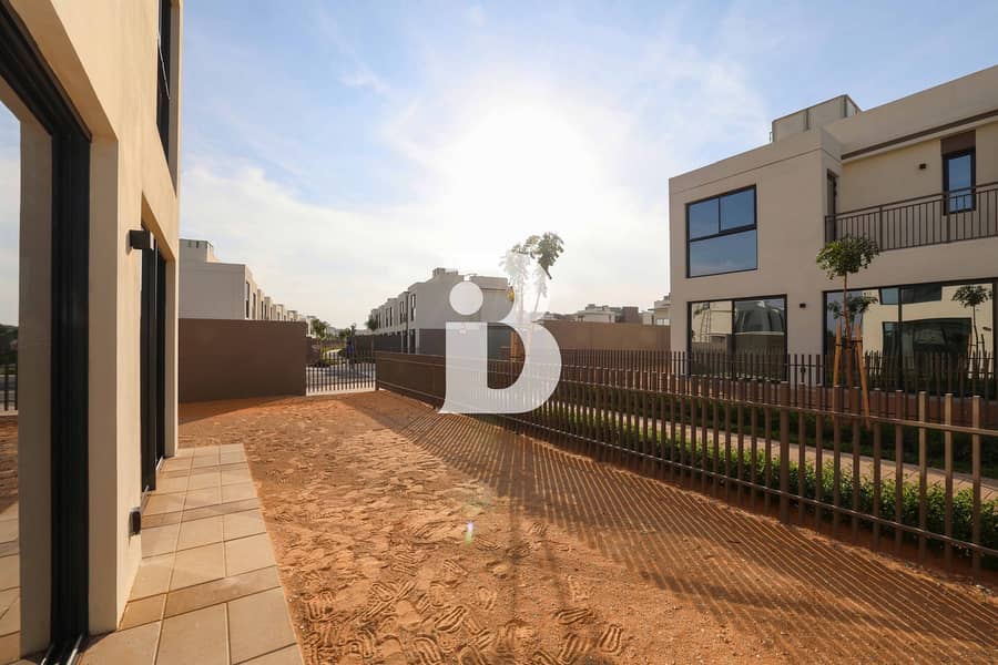 Brand New | Ready To Move Into | Perfect Lifestyle - Image 5