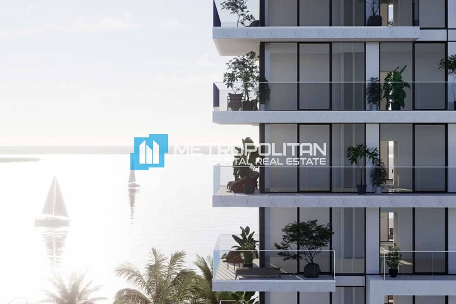 Mid Floor|Large Balcony|Full Sea And Pier 71 View - Image 7