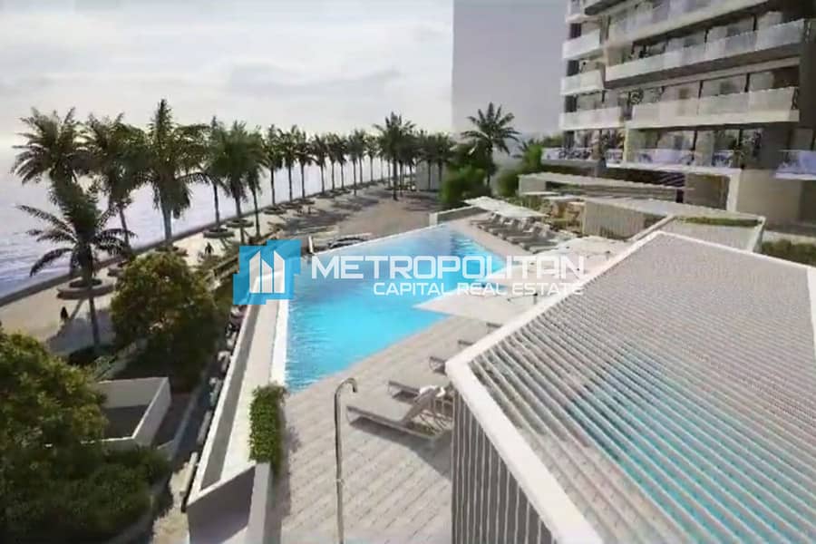 Mid Floor|Large Balcony|Full Sea And Pier 71 View - Image 10