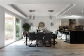 فیلا في معين 4،معين،البحيرات 3 غرف 7600000 درهم - 14139990