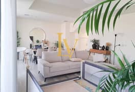 Best Deal | Biggest Layout | Closed Kitchen | Vacant