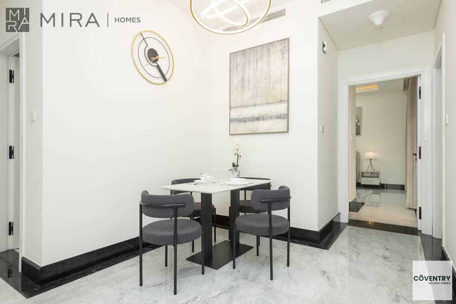 Elegant 1BR | Canal View | Business Bay | Short-Term Stay - Image 5