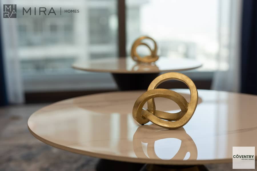 Elegant 1BR | Canal View | Business Bay | Short-Term Stay - Image 20