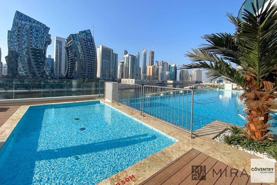 Elegant 1BR | Canal View | Business Bay | Short-Term Stay - Image 43