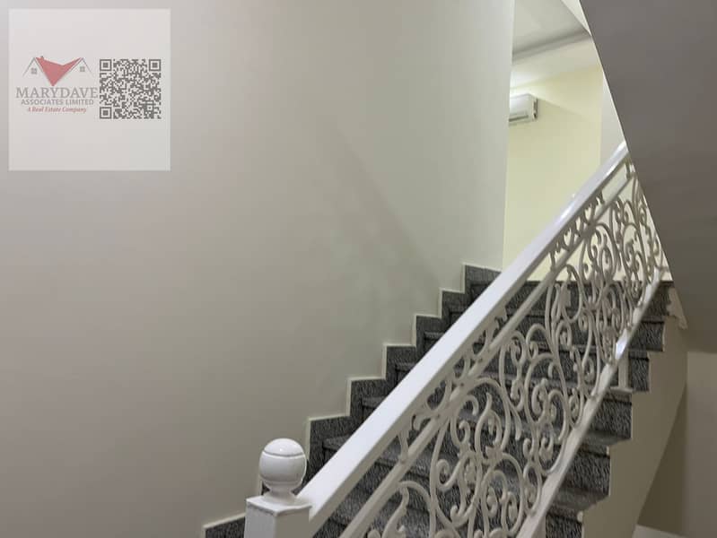 8 0a1db7b4-90f2-4f73-bb95-8b8a447ffcf6. png