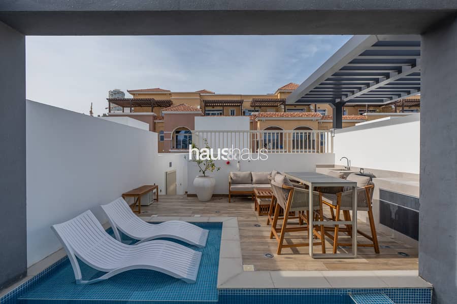 Premium Townhouse | Rooftop Pool | Smart Home - Image 11