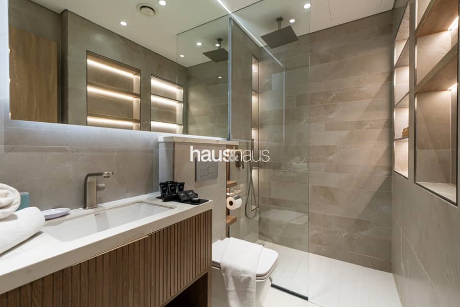 Premium Townhouse | Rooftop Pool | Smart Home - Image 17