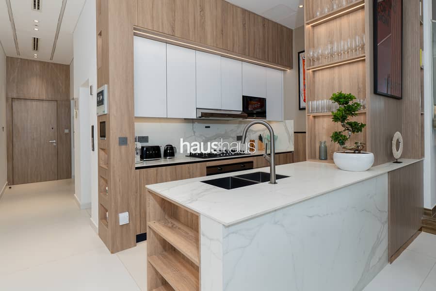 Premium Townhouse | Rooftop Pool | Smart Home - Image 21