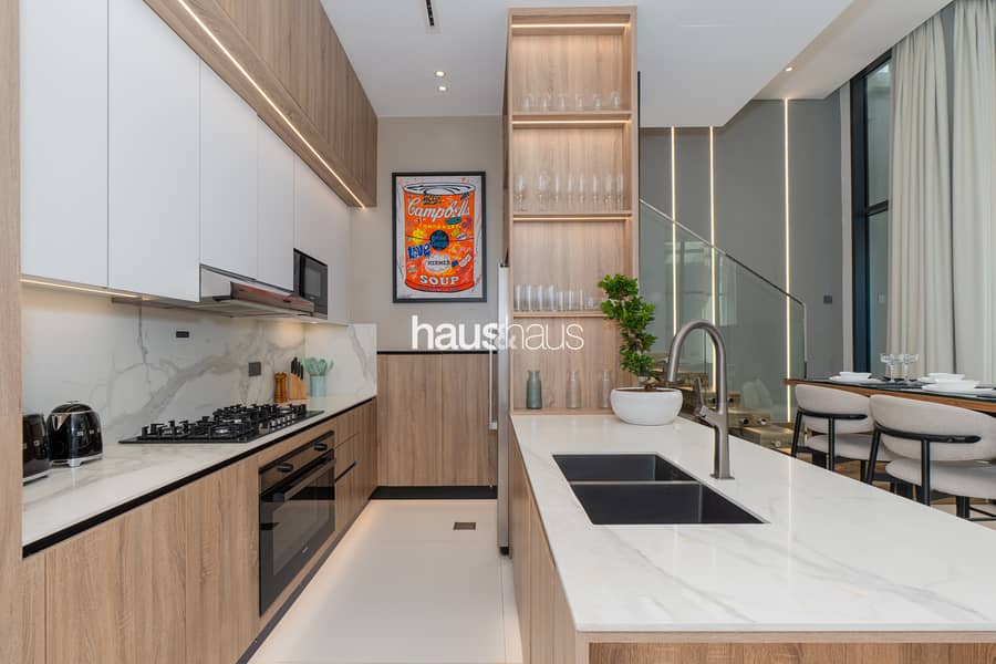 Premium Townhouse | Rooftop Pool | Smart Home - Image 23
