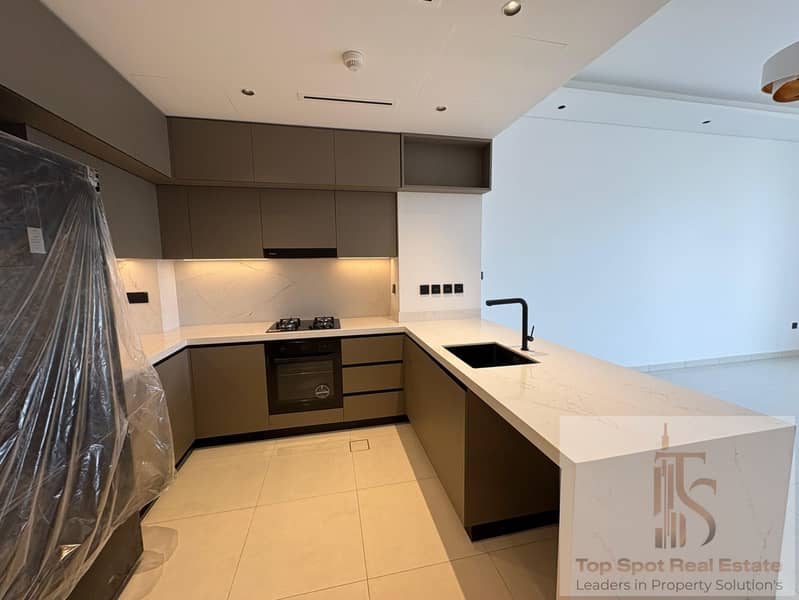 Modern Layout | 1 Bed + Study | Close to Mall - Image 10