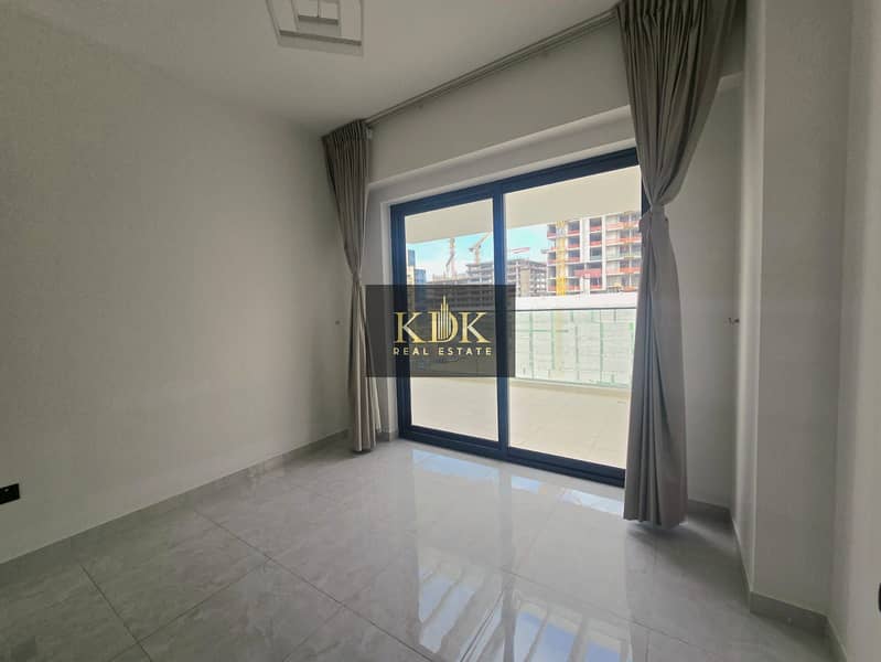 well-maintained appartment | Best Ammenities | Spacious - Image 2