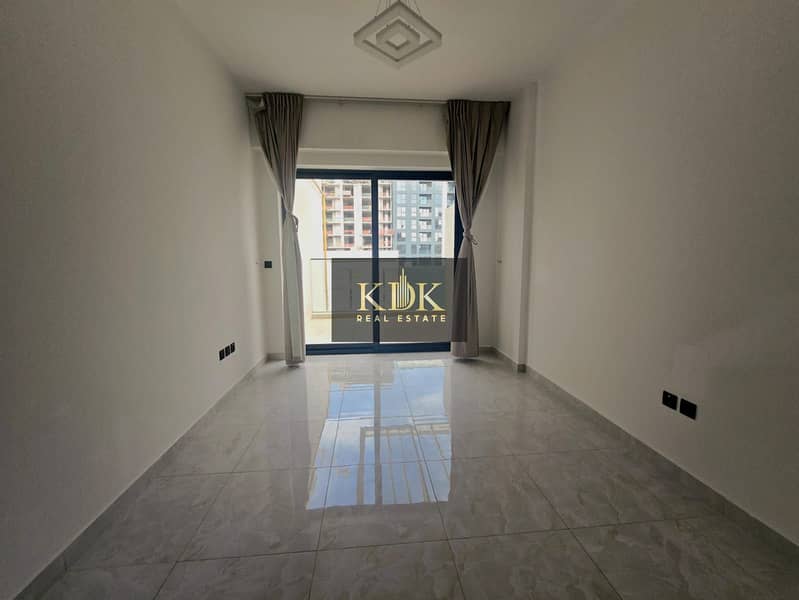 well-maintained appartment | Best Ammenities | Spacious - Image 7