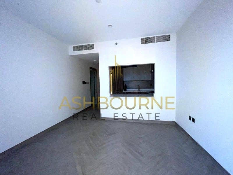 1BR | COMMUNITY VIEW | SPACIOUS | COZY LAYOUT - Image 1