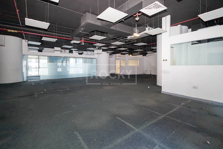 2 SZR - Latifa Tower - Office-5. jpg