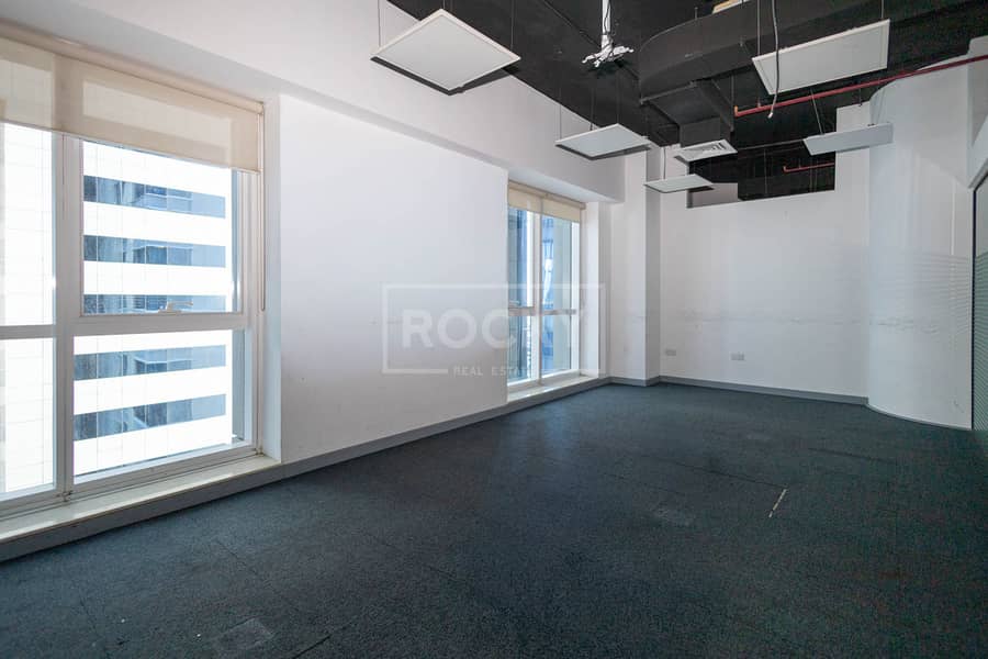 7 SZR - Latifa Tower - Office-11. jpg