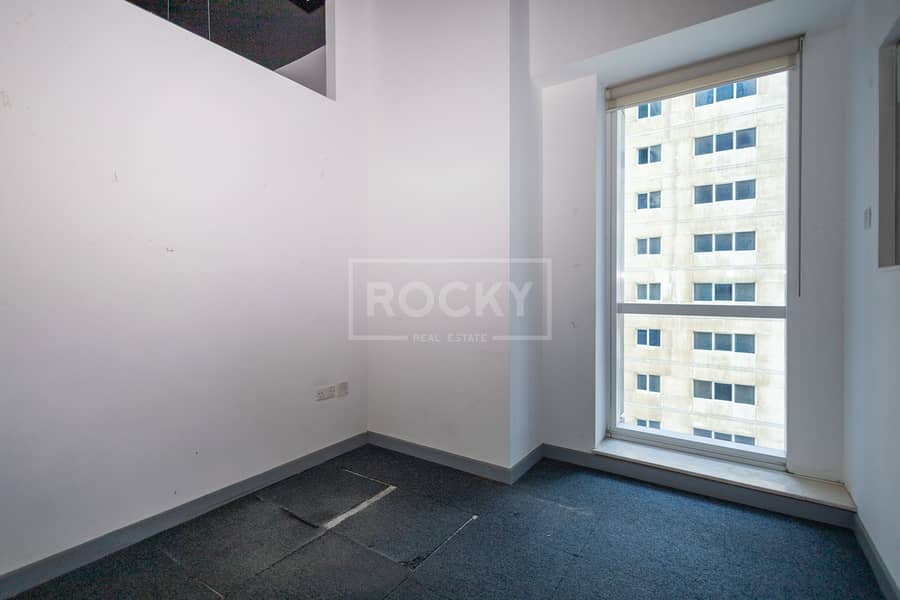 8 SZR - Latifa Tower - Office-6. jpg