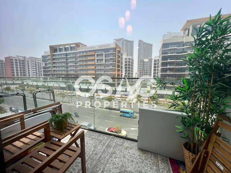 Brand New | Boulevard View | Mid-Floor Brand New | Boulevard View | Mid-Floor