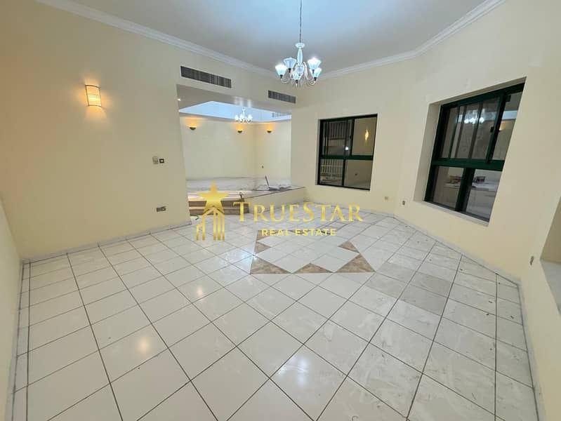 PRESTIGIOUS COMPOUND VILLA 3BR MAIDS SHARED GARDEN POOL GYM
