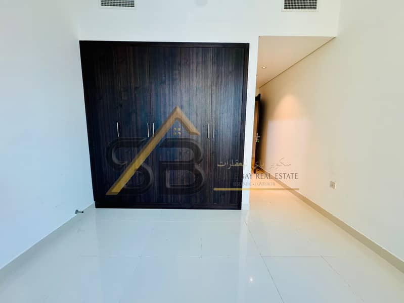 Lavish and Spectacular 2Br With Store in Amazing Price - Image 8