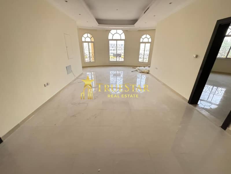 SPACIOUS INDEPENDENT VILLA 5BR MAIDS DRIVER MAJILIS GARDEN