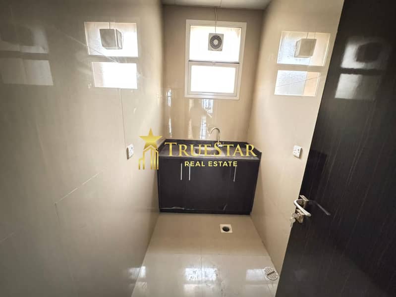 SPACIOUS INDEPENDENT VILLA 5BR MAIDS DRIVER MAJILIS GARDEN - Image 18