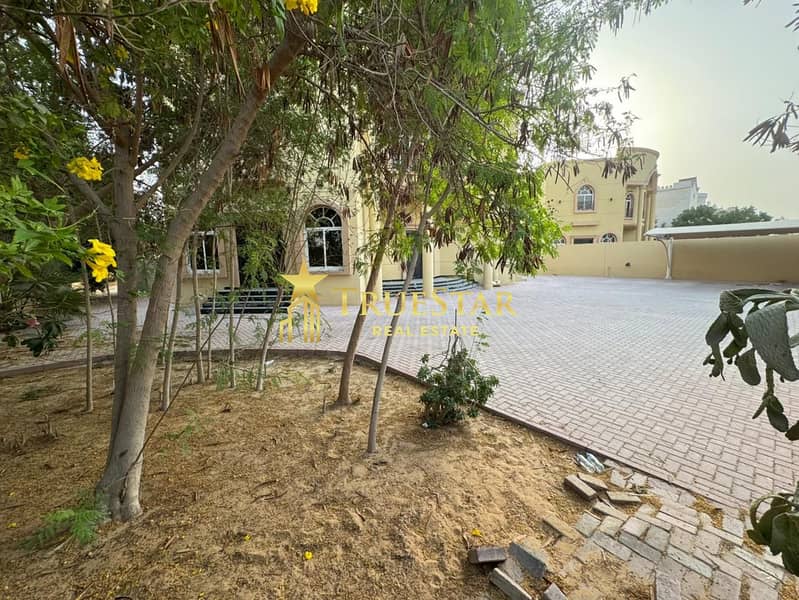 SPACIOUS INDEPENDENT VILLA 5BR MAIDS DRIVER MAJILIS GARDEN - Image 31