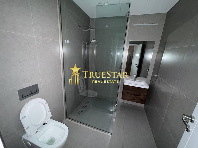 UPGRADED COMPOUND VILLA 5BR MAIDS PRIVATE GARDEN SHARED POOL GYM C - Image 17