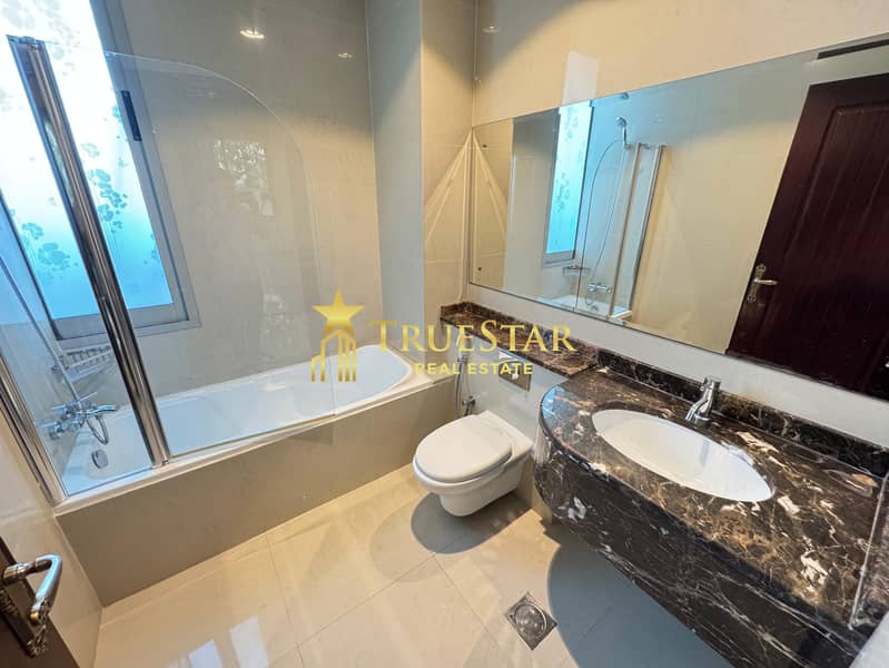 SPACIOUS INDEPENDENT CORNER VILLA 5BR MAIDS PRIVATE POOL GARDEN - Image 19