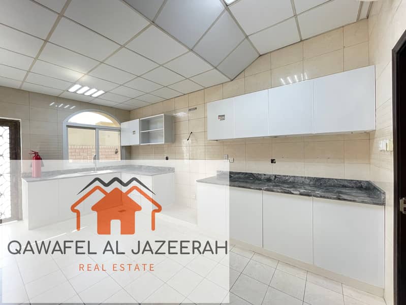 Luxury villa 5-BR / large garden / ready to move - Image 6