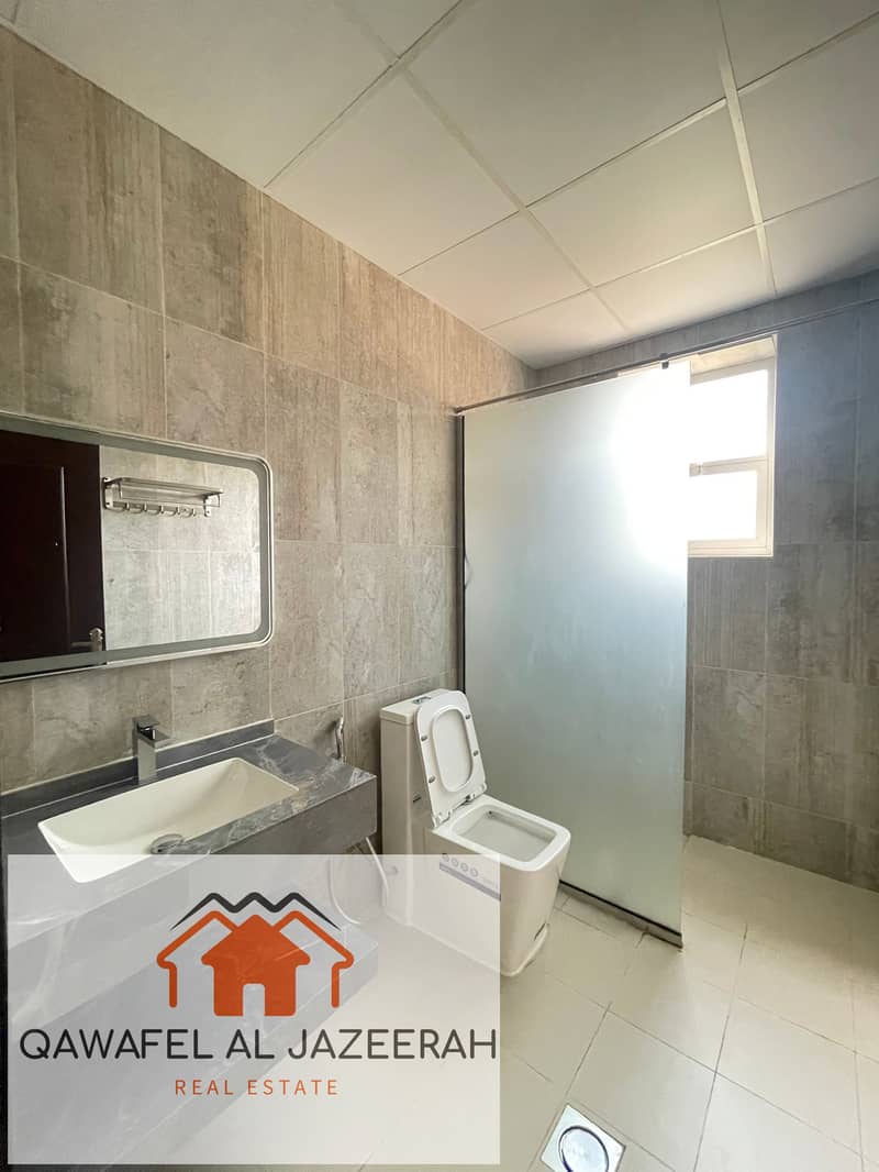 Luxury villa 5-BR / large garden / ready to move - Image 10