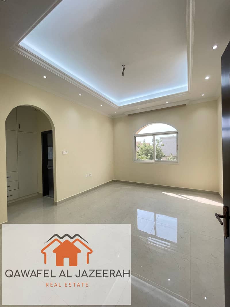 Very nice villa for rent in al warqaa ( 5bedroom + hall + majlas + parking + maid room )