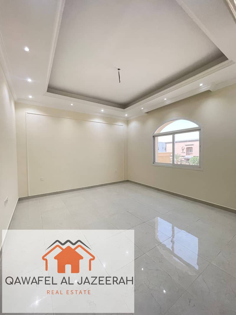 Very nice villa for rent in al warqaa ( 5bedroom + hall + majlas + parking + maid room ) - Image 7