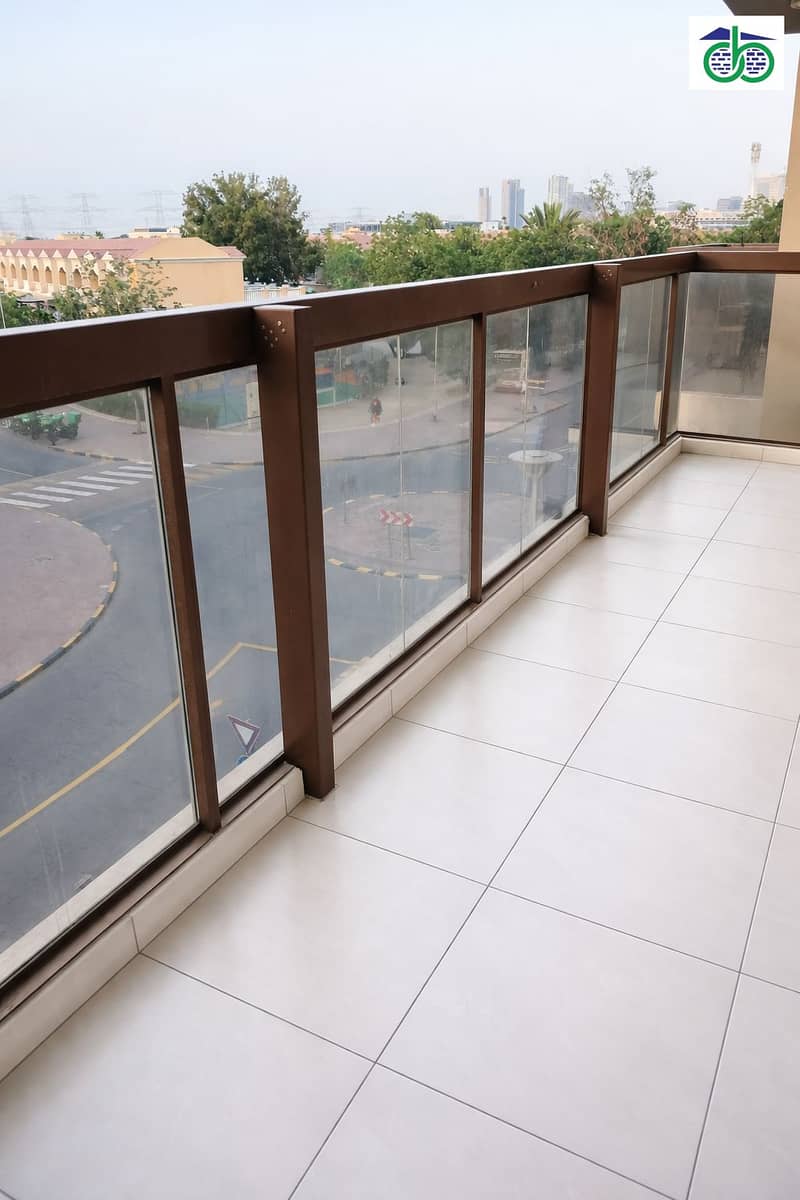 3 Spacious balcony with modern railing. png
