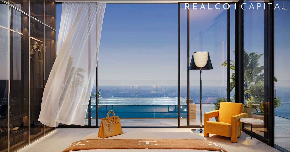 Branded Marina Homes | Rolls-Royce & Riva Access - Image 4