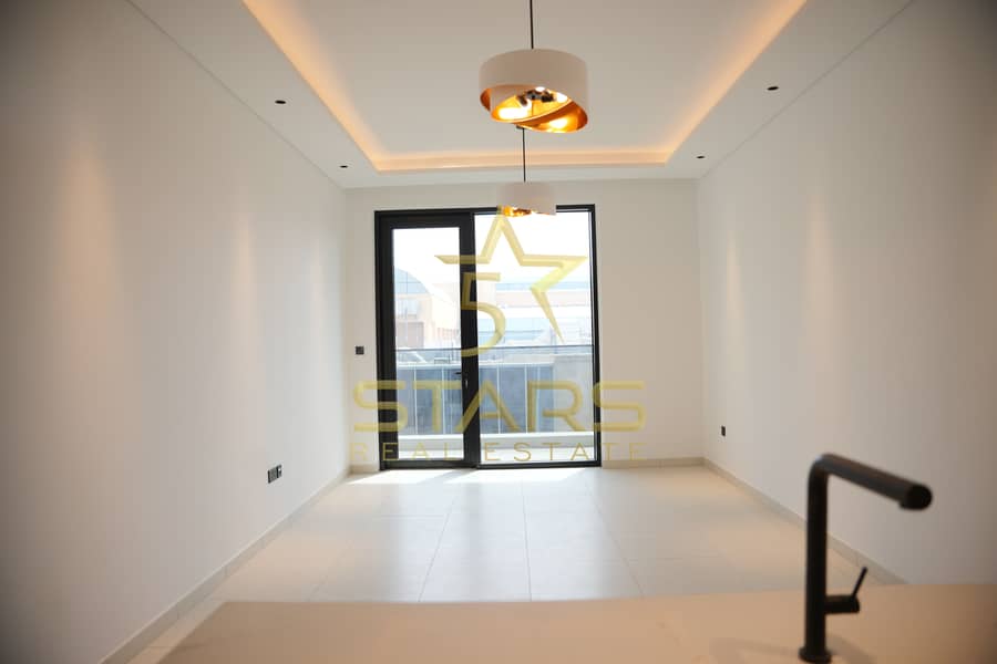 Premium Developer | Brand New | Opposite To Mall - Image 3