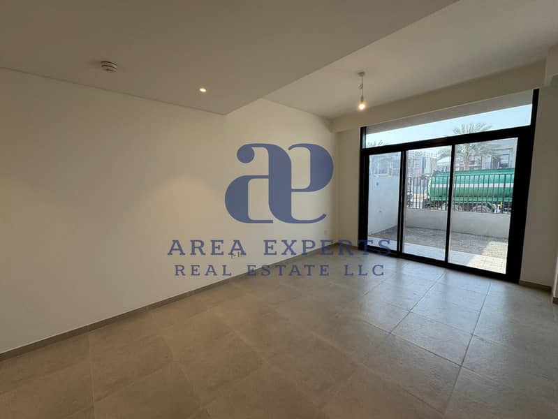 Single Row | Spacious Layout | Middle Unit - Image 13