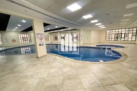 موقع مميز | فيلا 4 غرف نوم + غرفه خادمه | مسبح \ جيم |