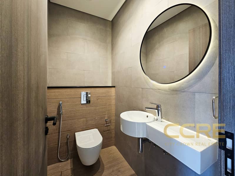 1 BHK ELEGANT | SPACIOUS & PRIME | INVESTOR DEAL - Image 12