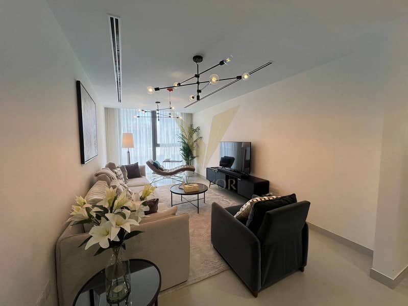 5BR+M Semi-Detached Villa | Ideal Family Home - Image 4